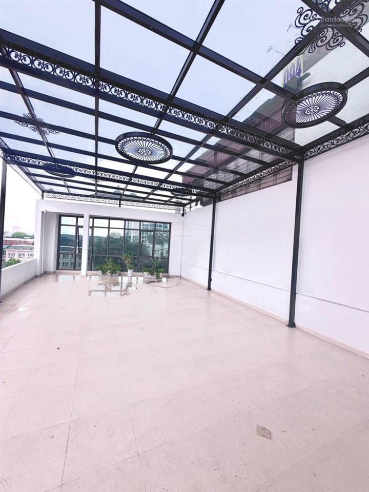 Building 7 tầng  125m mặt tiền 8m  vỉa hè rộng, kinh doanh phố linh đàm. giá 55 tỷ nhỉnh