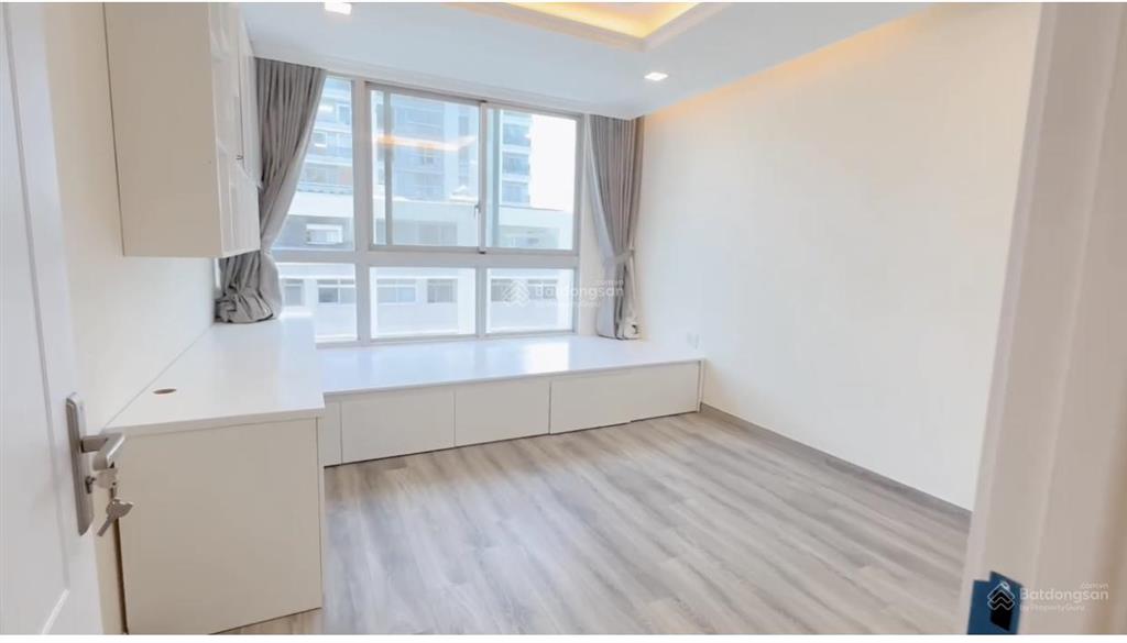 Kẹt tiền giảm 1tỷ bán gấp duplex star hill