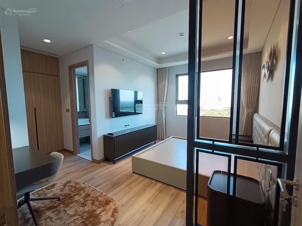 Cho thuê căn hộ horizon 113m2 view sông, nhà mới 100%, nội thất cao cấp