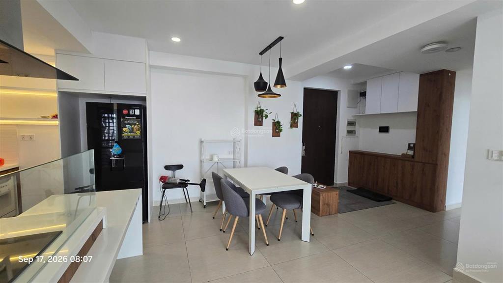 Chính chủ cho thuê urban hill 108m2 nhà mới đẹp 3pn 2wc view biệt thự tầng cao