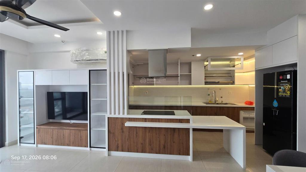 Chính chủ cho thuê urban hill 108m2 nhà mới đẹp 3pn 2wc view biệt thự tầng cao