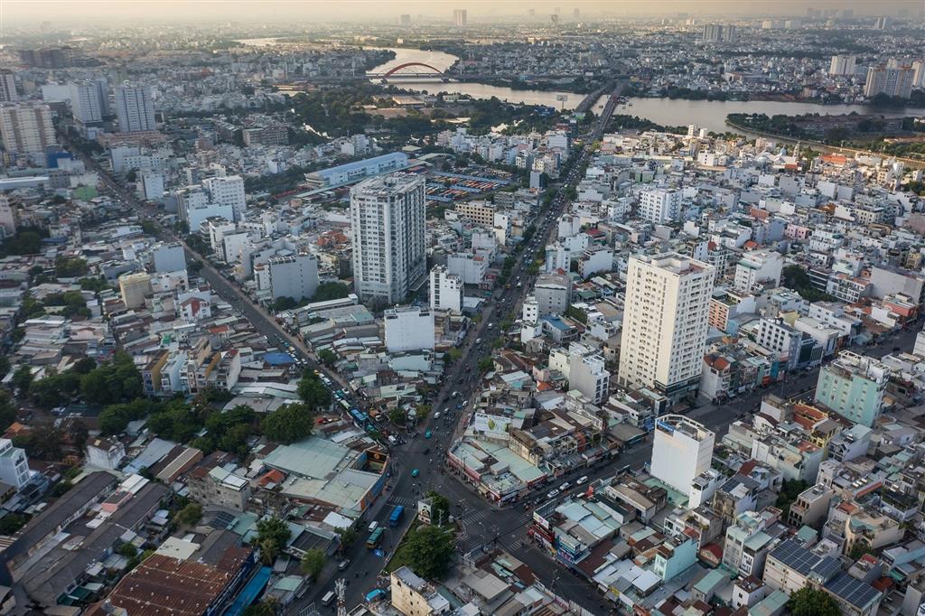 Nhà Mặt Phố Bàu Cát 133m2 - Sổ Hồng 2 Tầng - GIÁ 15 Tỷ - LH: 0898333313