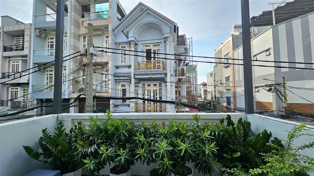 Chính chủ bán gấp tòa căn hộ 125m2 Quang Trung, Gò Vấp, 13 CHDV full nội thất, dòng tiền