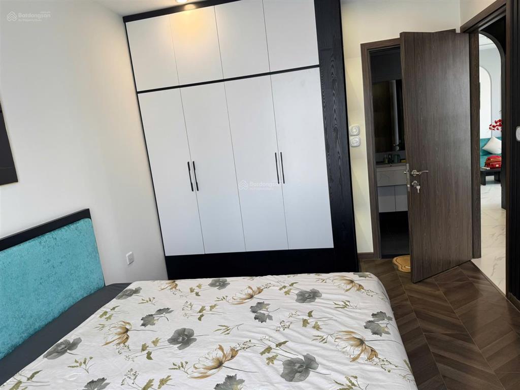 Cho thuê cc 2pn, 2wc, tòa be5 full nội thất view cv 36ha