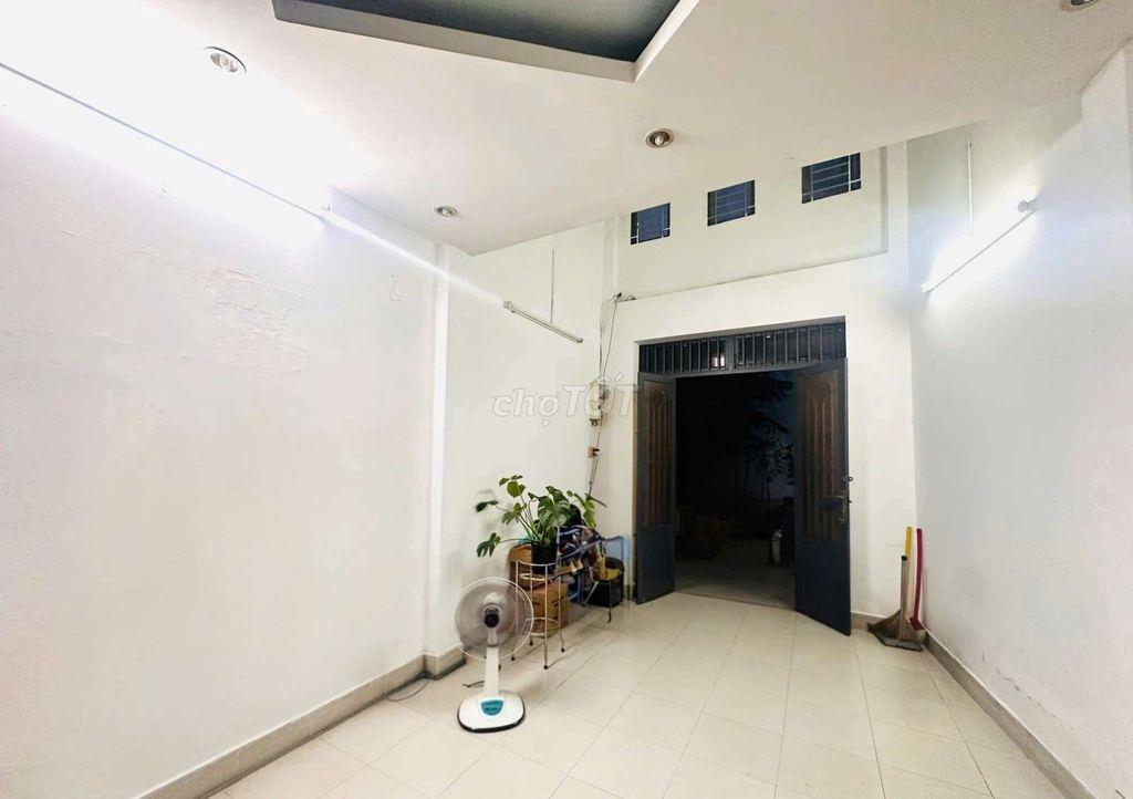 Nhà 2 Tầng Đình Phong Phú Tăng Nhơn Phú B 60m2 Nở Hậu 3.6 Tỷ

