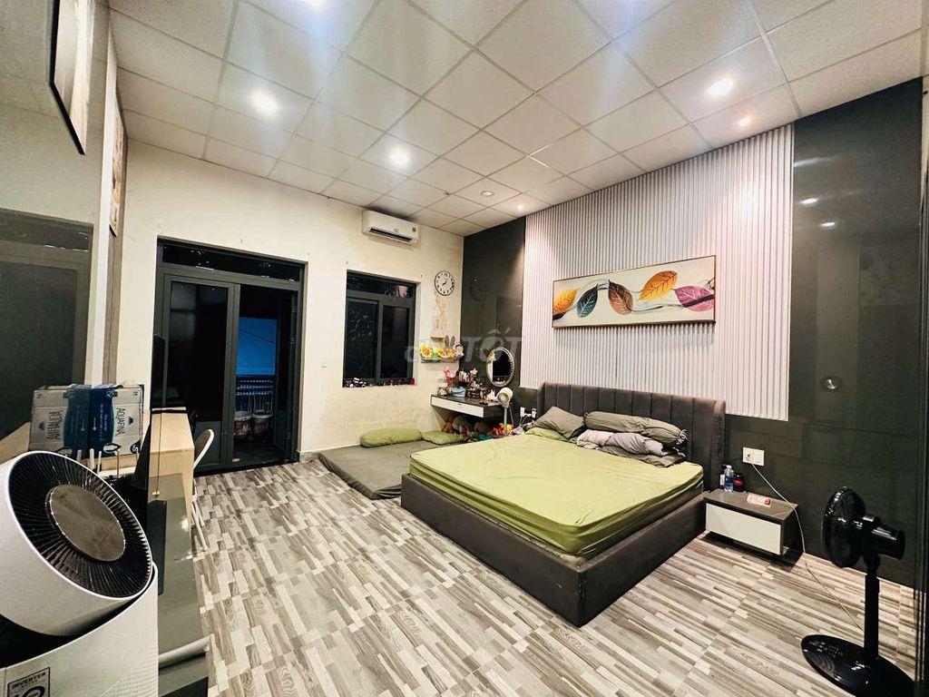 Nhà 2 Tầng 90m2 Hẻm Xe Tải Tô Ngọc Vân Tam Bình 5.5 Tỷ SHR
