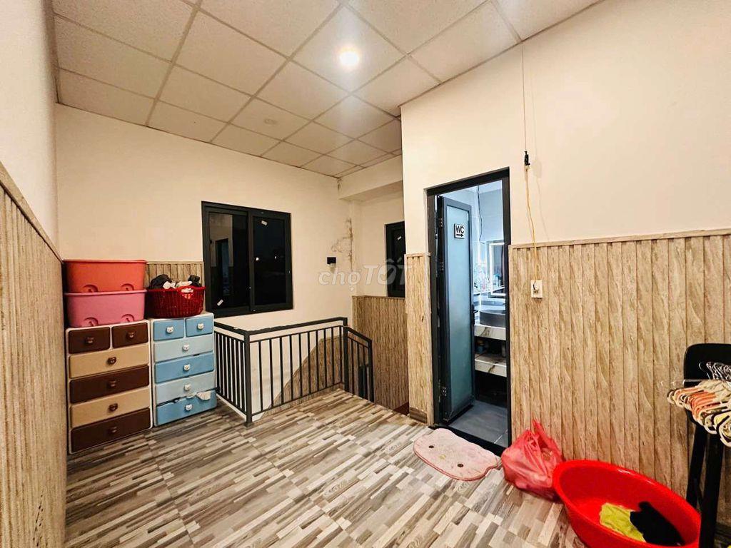 Nhà 2 Tầng 90m2 Hẻm Xe Tải Tô Ngọc Vân Tam Bình 5.5 Tỷ SHR
