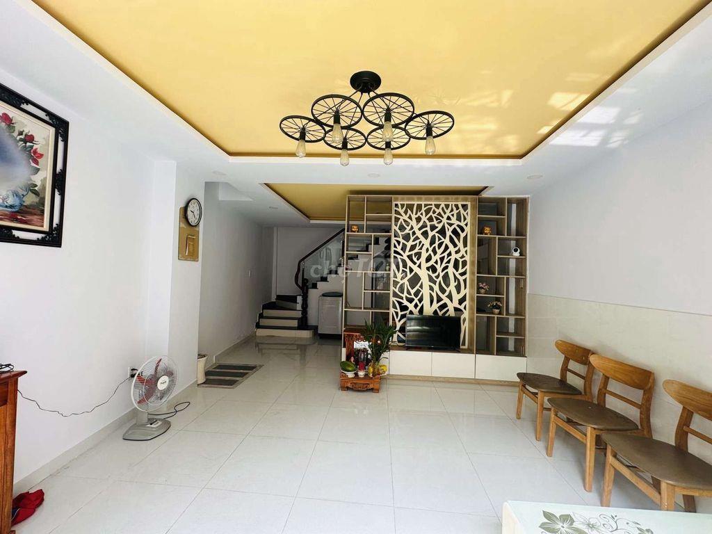 Nhà 2 Tầng 36m2 Nở Hậu 5.1m Sát Vincom Lê Văn Việt Q9 Chỉ 3.57 Tỷ
