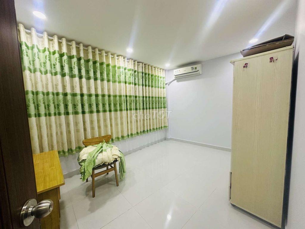 Nhà 2 Tầng 36m2 Nở Hậu 5.1m Sát Vincom Lê Văn Việt Q9 Chỉ 3.57 Tỷ
