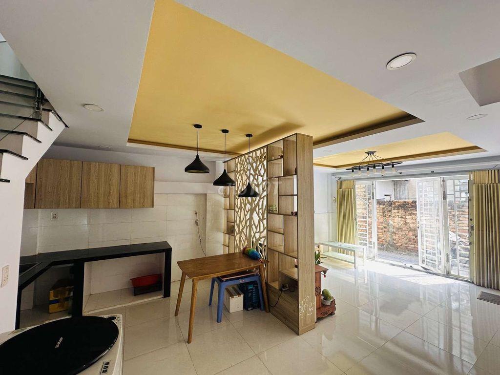 Nhà 2 Tầng 36m2 Nở Hậu 5.1m Sát Vincom Lê Văn Việt Q9 Chỉ 3.57 Tỷ
