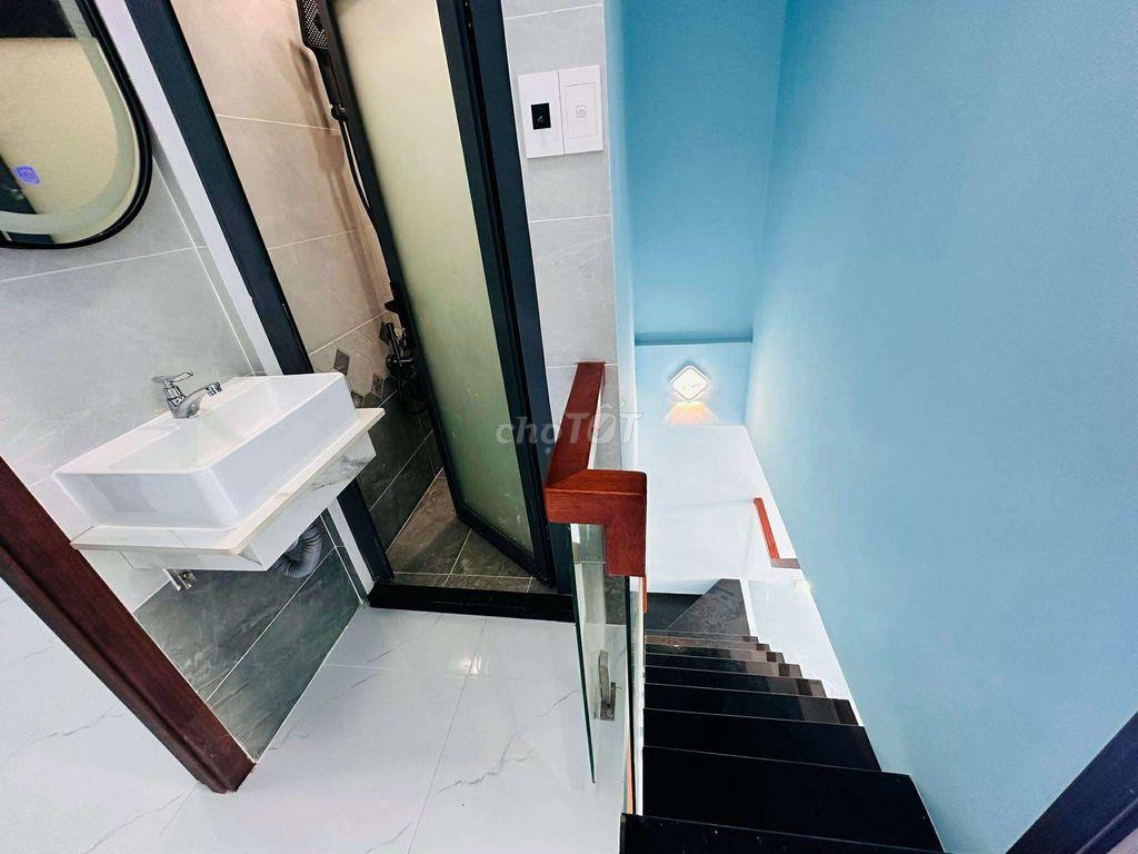 Hàng Độc Hơn 5 Tỷ Mặt Tiền KD Đường 45 Hiệp Bình Chánh 3 Tầng