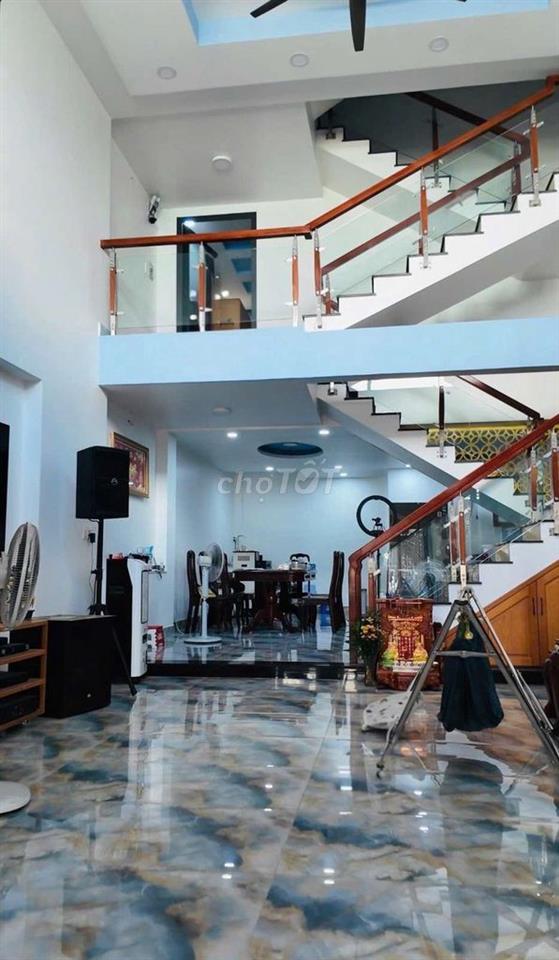 Hiếm Nhà 4 Tầng 93m2 Đường Số 7 Linh Trung Hẻm 2 Ô Tô 10.3 Tỷ
