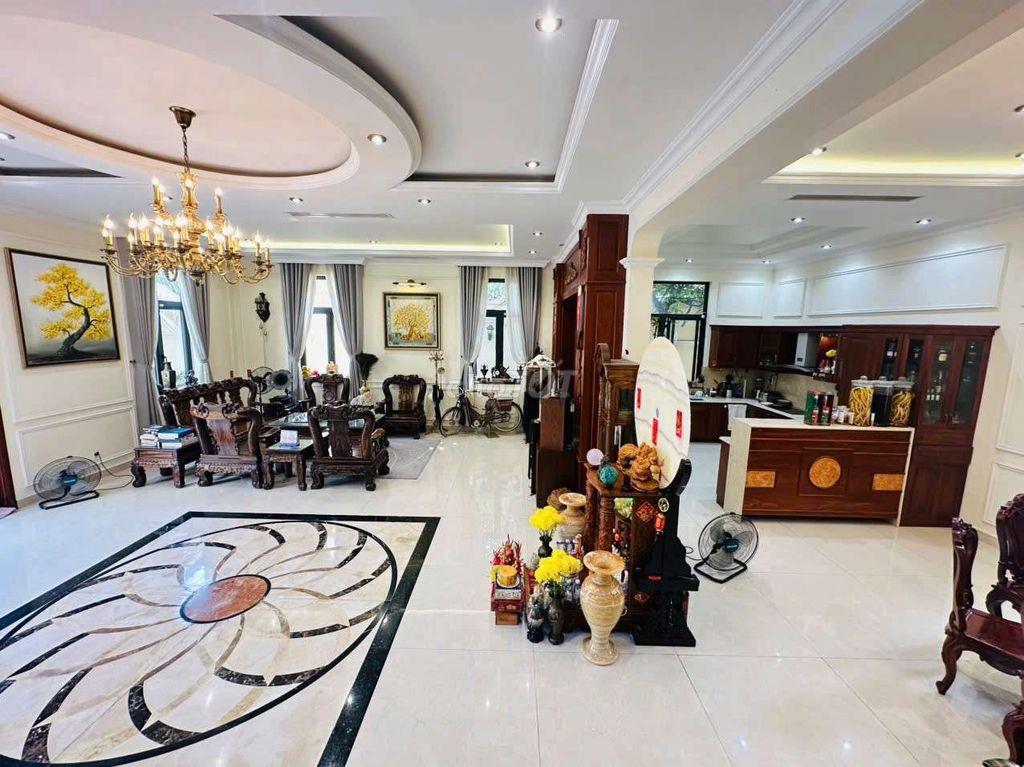 Biệt Thự 3 Tầng 510m2 Hiệp Bình Chánh Đi bộ 100M Tới Gigamall 50.x Tỷ