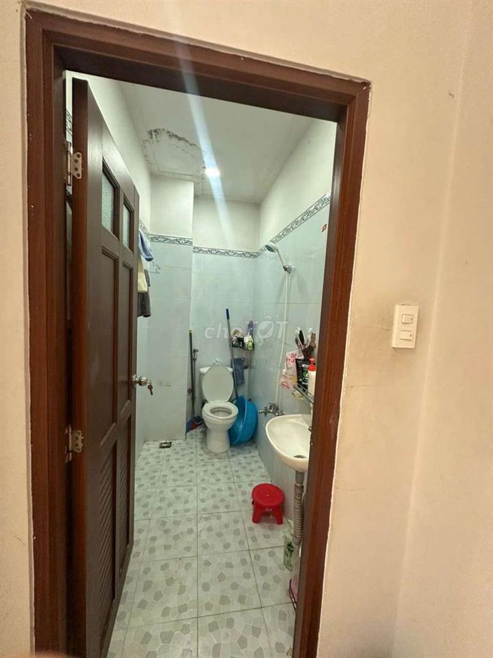 Nhà 3 Tầng 50.4m2 Đường Trường Lưu Long Trường HXH 4.8 Tỷ
