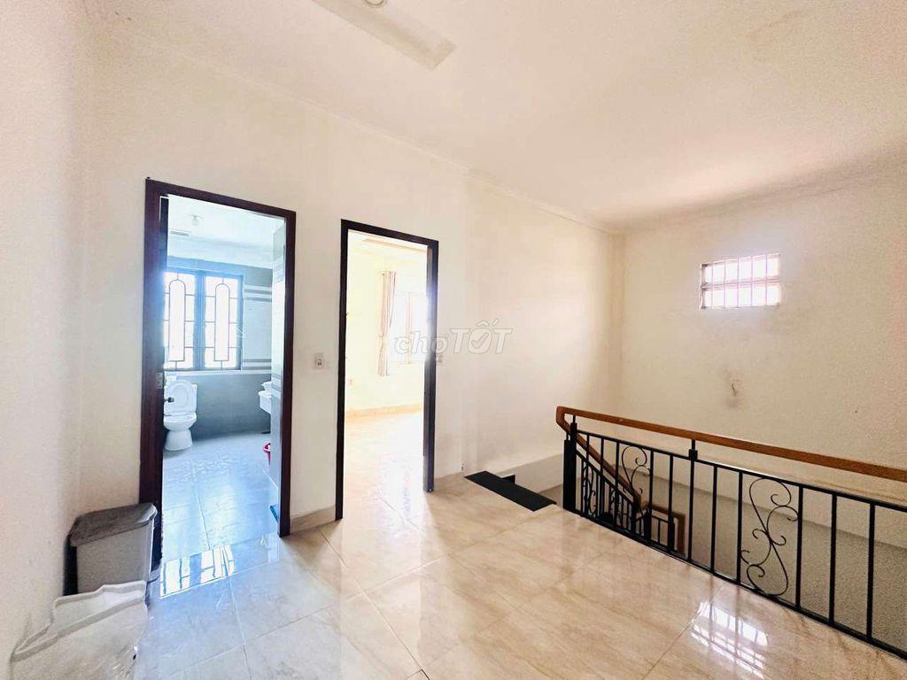 Hàng Hiếm Q2! Nhà 126m2 Ngang 6m Thạnh Mỹ Lợi Hẻm Xe Hơi 11 Tỷ
