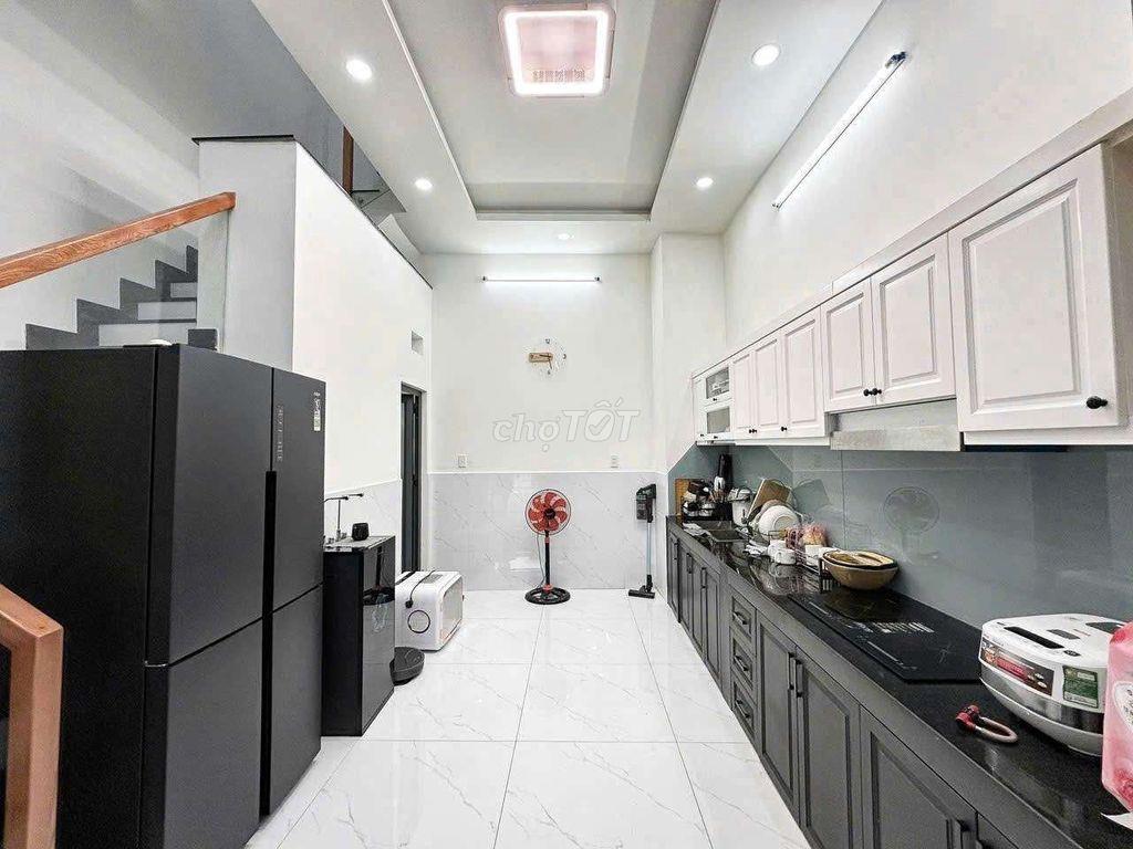 Nhà Thiết Kế HXH Lã Xuân Oai Tăng Nhơn Phú A 4PN Full Nội Thất 6.4T
