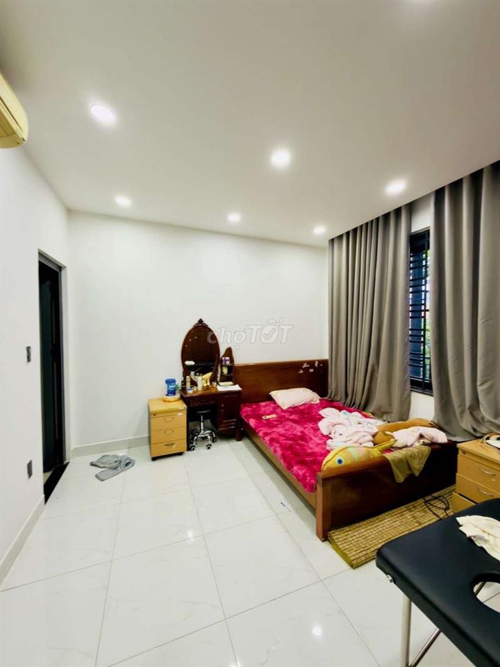 Biệt Thự Lô Góc 86m2 Quốc Lộ 13 Hiệp Bình Phước Ngang 7m 13.2T
