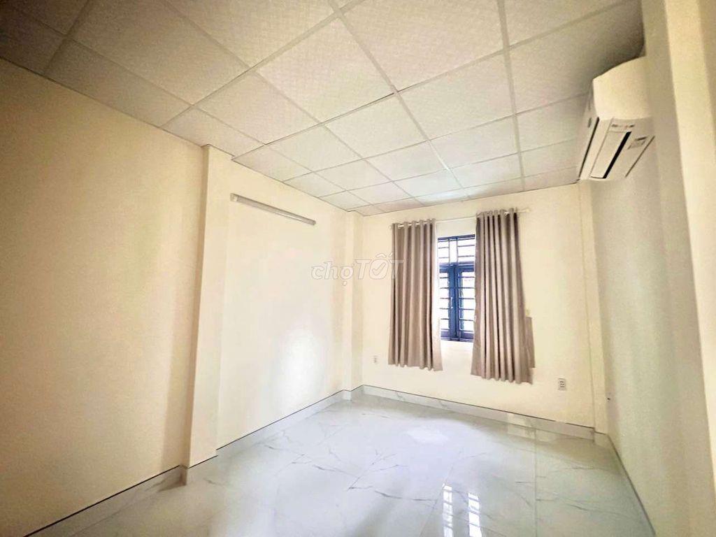 Nhà 2 Tầng 39m2 Đường Số 2 Hiệp Bình Phước Full Nội Thất 4.3T
