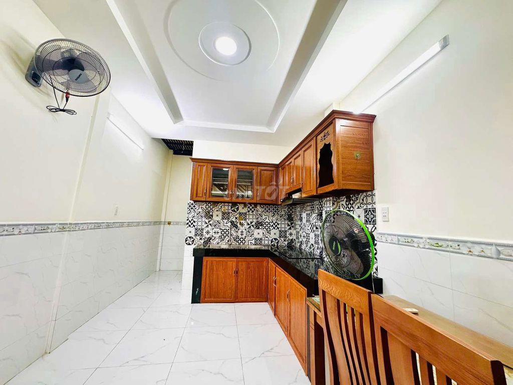 Nhà 2 Tầng 39m2 Đường Số 2 Hiệp Bình Phước Full Nội Thất 4.3T
