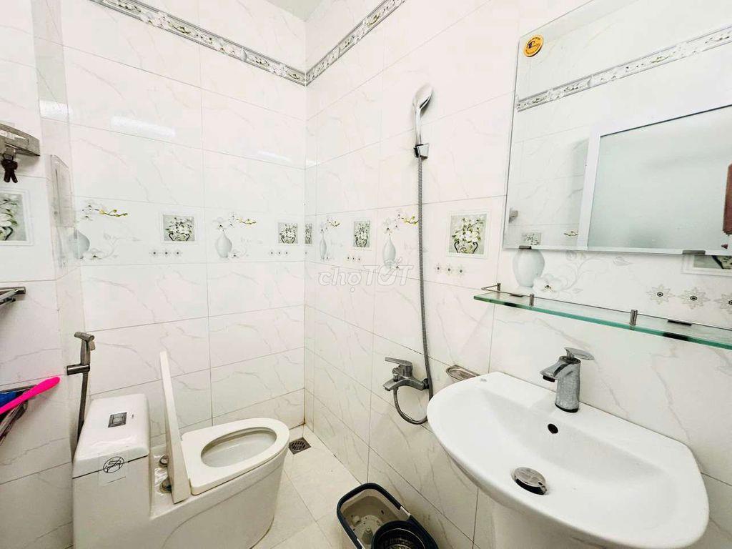 Nhà 2 Tầng 39m2 Đường Số 2 Hiệp Bình Phước Full Nội Thất 4.3T
