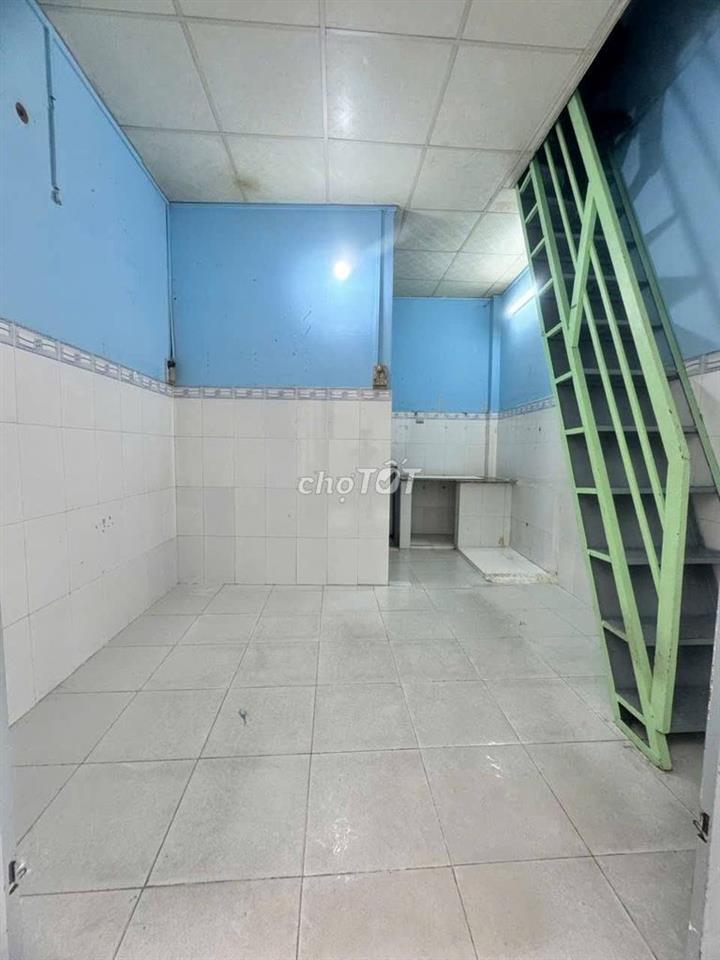 Bán nhà Nguyễn Thị Định Q2 30m2 2 tầng sổ riêng 1.69 tỷ