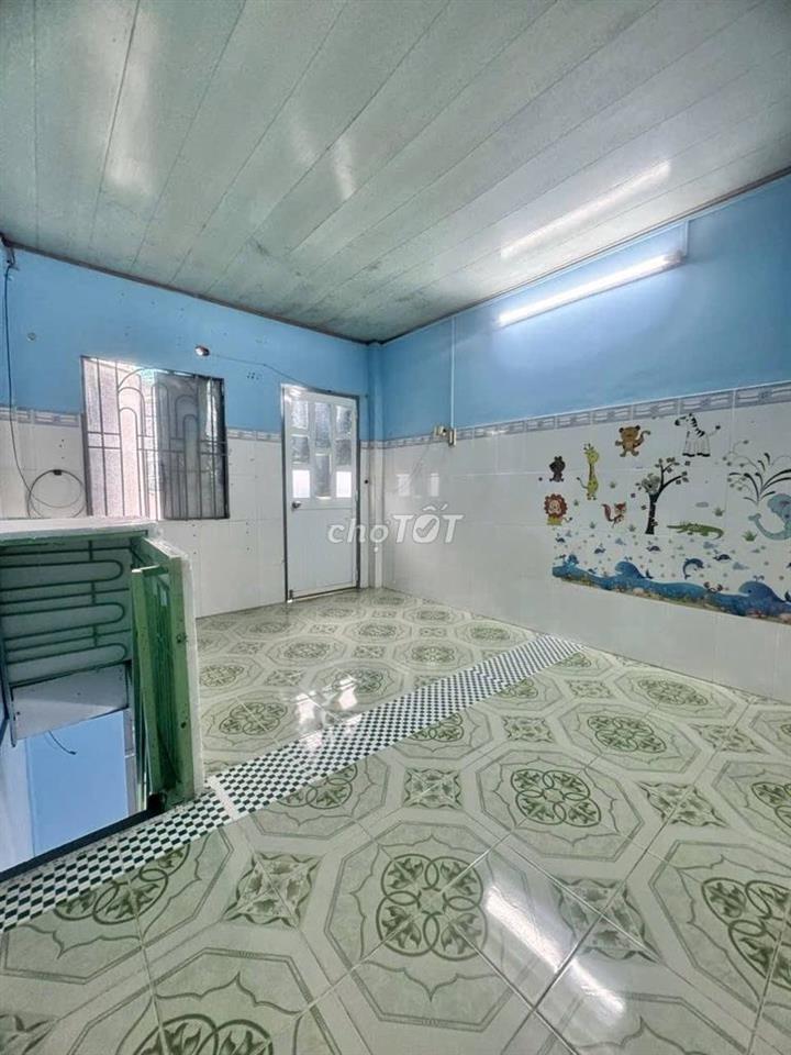 Bán nhà Nguyễn Thị Định Q2 30m2 2 tầng sổ riêng 1.69 tỷ
