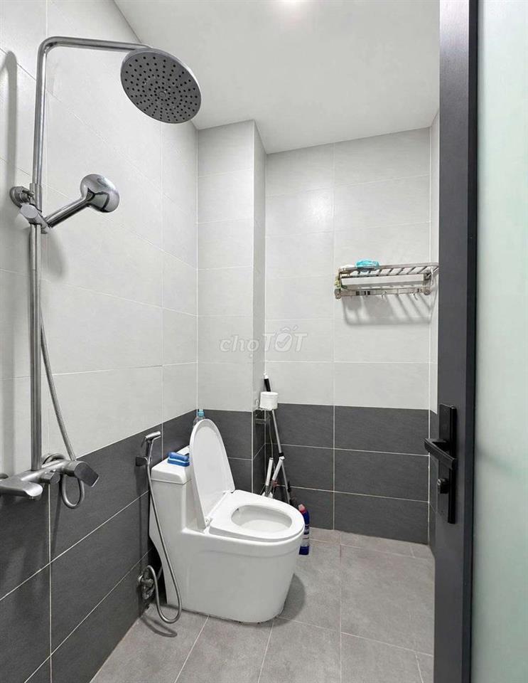 Nhà 2 Tầng 51m2 ĐS 11 Hiệp Bình Phước Hẻm Xe Hơi Ngang 4.4m 5.99Tỷ
