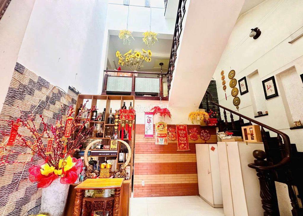 Bán nhà mặt tiền Đường số 31 Bình Trưng Tây 100m2 4 tầng