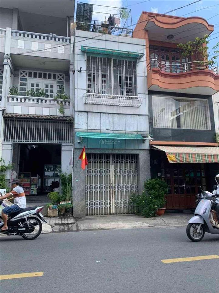 Bán nhà mặt tiền văn cao, quận tân phú, 4 tầng, 34m vuông, chỉ 5.6 tỷ