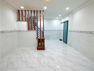 Bán nhà lê văn quới, hẻm xe hơi, 32m2, 2 tầng, sát quận tân phú, chỉ 2.68 tỷ