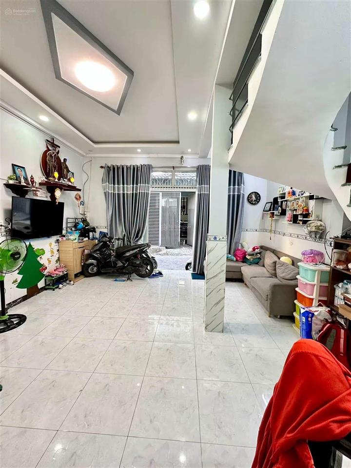 Bán nhà trần tấn, tân phú, 38m², 2 tầng, xe hơi tới nhà, giá 3,9 tỷ