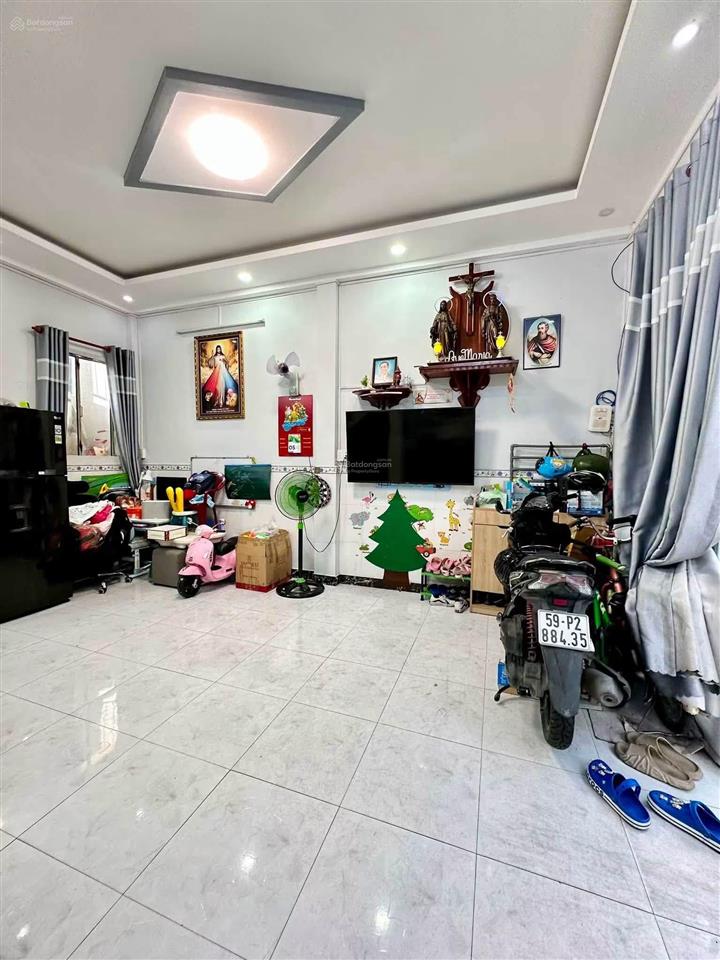 Bán nhà trần tấn, tân phú, 38m², 2 tầng, xe hơi tới nhà, giá 3,9 tỷ