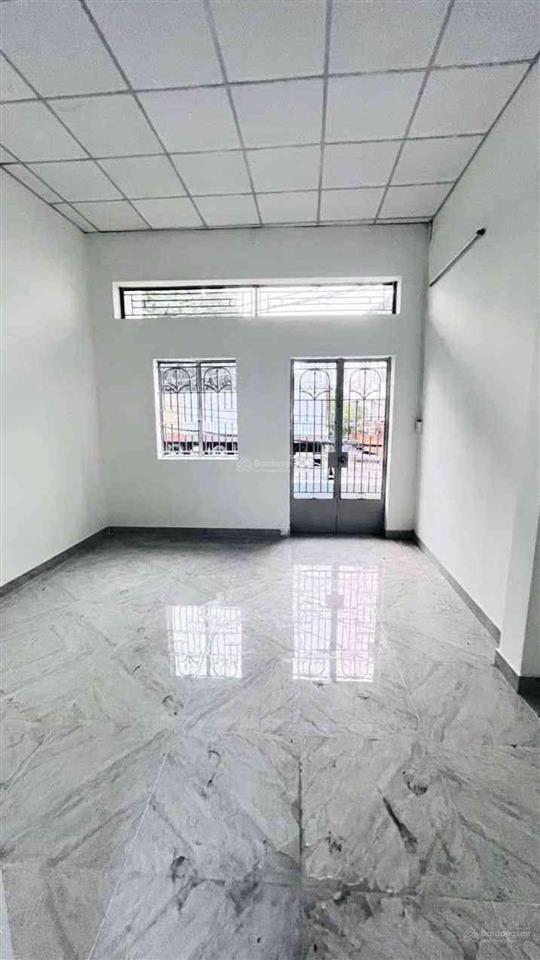 Bán nhà mặt tiền lê quát, tân phú 40m², 4x10m, 2 tầng, giá 4,7 tỷ