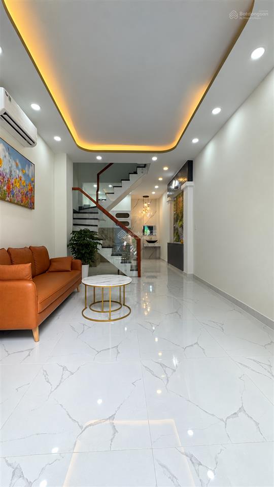 Bán nhà phú thọ hòa, tân phú, 40m², 4 phòng ngủ, full nội thất, giá 6,15 tỷ