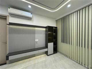 Nội thất mới tinh, ra vào quẹt thẻ, an ninh đảm bảo, đủ tiện ích, tầng 9 toà t, dt 69m2, giá 7,2 tỷ