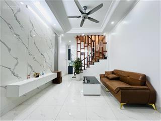 Ngõ 3 gác phi, 20m ra đường oto thông vòng quanh, dt 37m2 x 4t, mt 3,6m, giá chỉ 8,68 tỷ