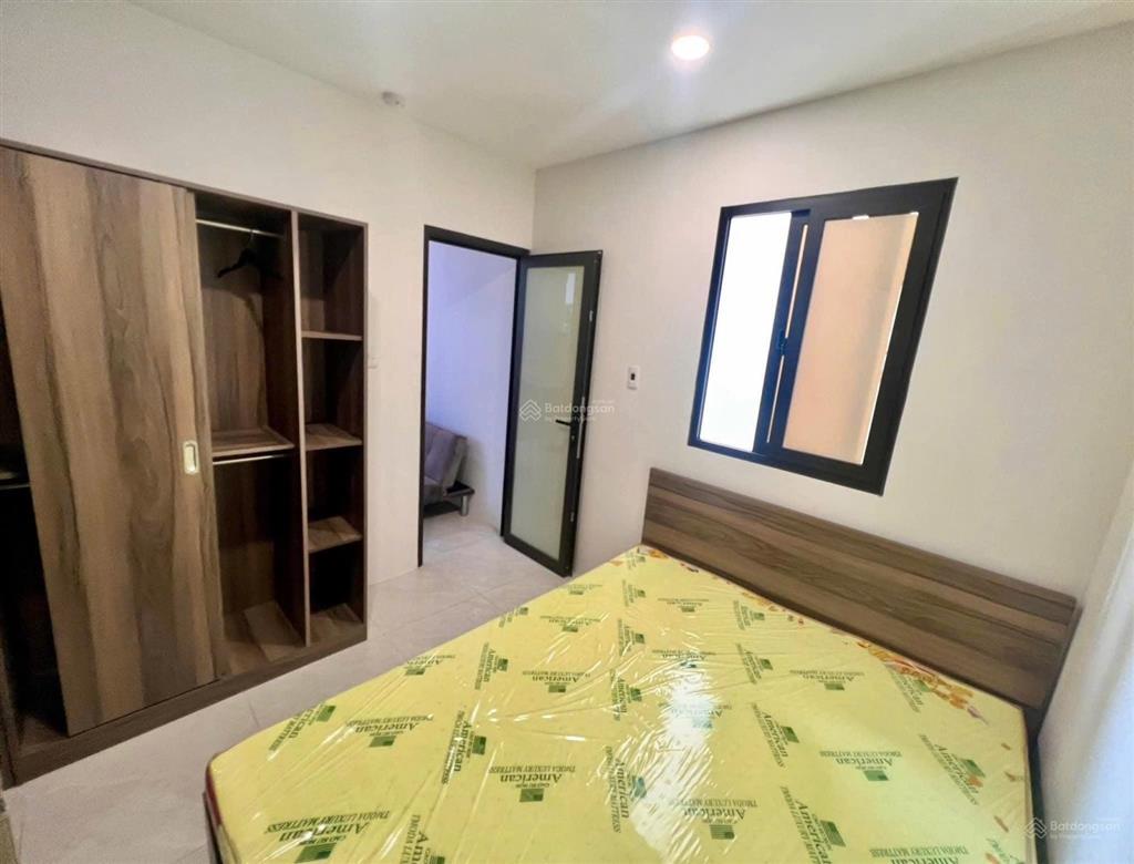 Cho thuê căn hộ 2pn 3wc cực mới tại quận 10