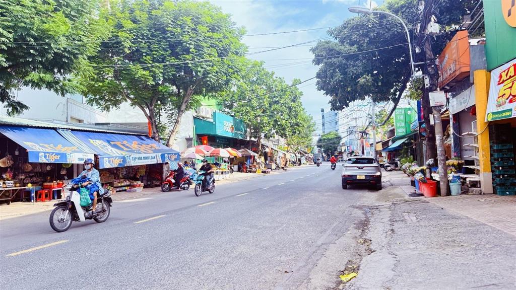 Mặt tiền trần thị cờ 6,3 x 32m  dòng tiền 30tr/tháng chỉ 16 tỷ