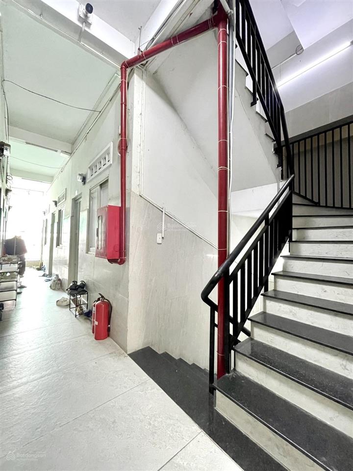 Tòa chdv dương quảng hàm 10 x 28m  6 tầng có hầm, thang máy  dòng tiền 2,4 tỷ/năm