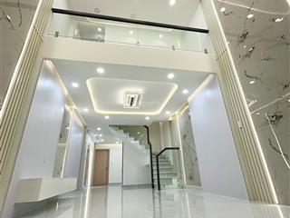 Nhà đẹp lung linh diện tích to ngay đầm sen  2 tầng mới xây