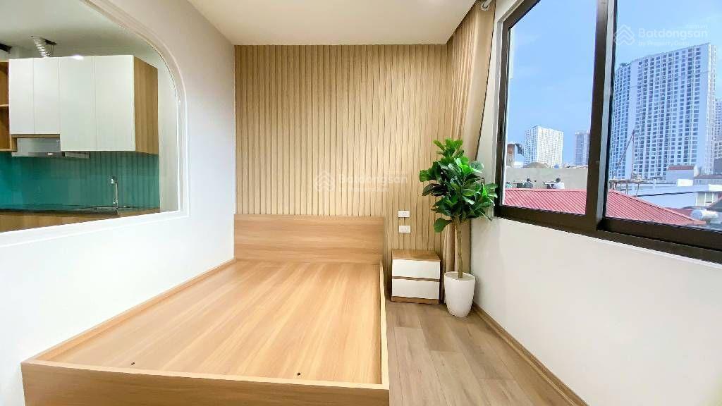 Đống đa | chdv mới kính koong
12 phòng khép kín thang máy pccc chuẩn full nội thất