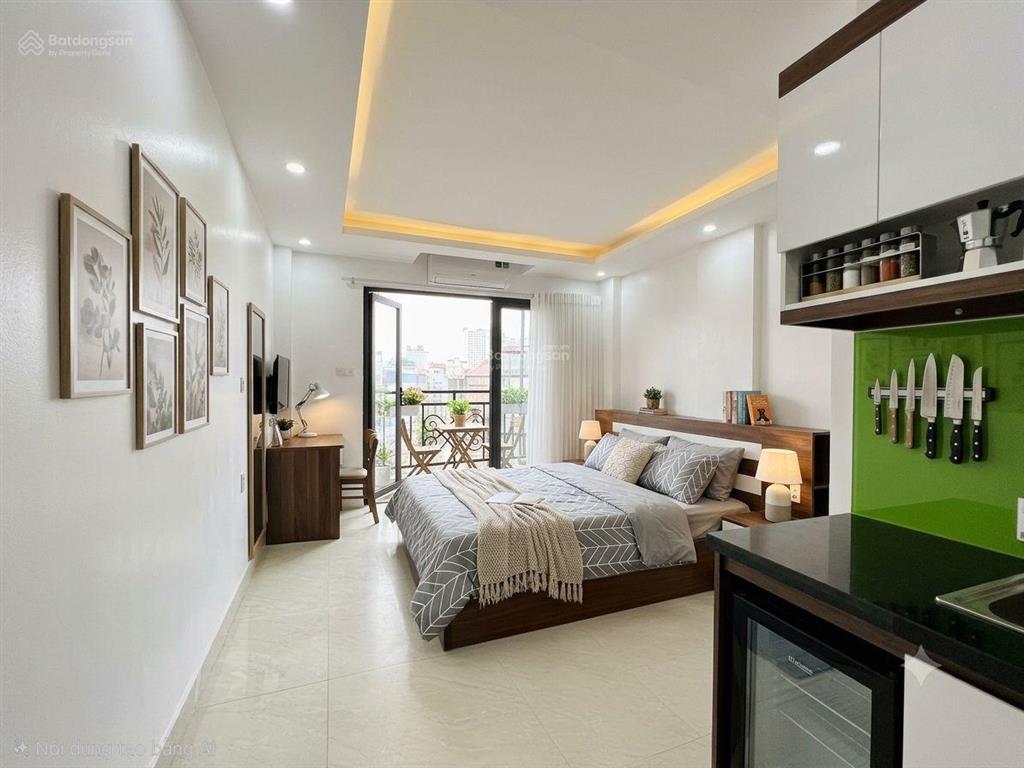 Bán ccmn hai bà trưng 100m2  6 tầng thang máy  ôtô vào nhà  20 phòng full nt  dòng tiền 1.2 tỷ