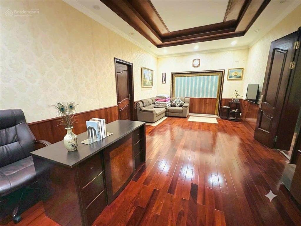 Huỳnh thúc kháng  ngõ to như phố  lô góc 7 tầng thang máy/ ngõ 3ôtô tránh kd  5x tỷ
