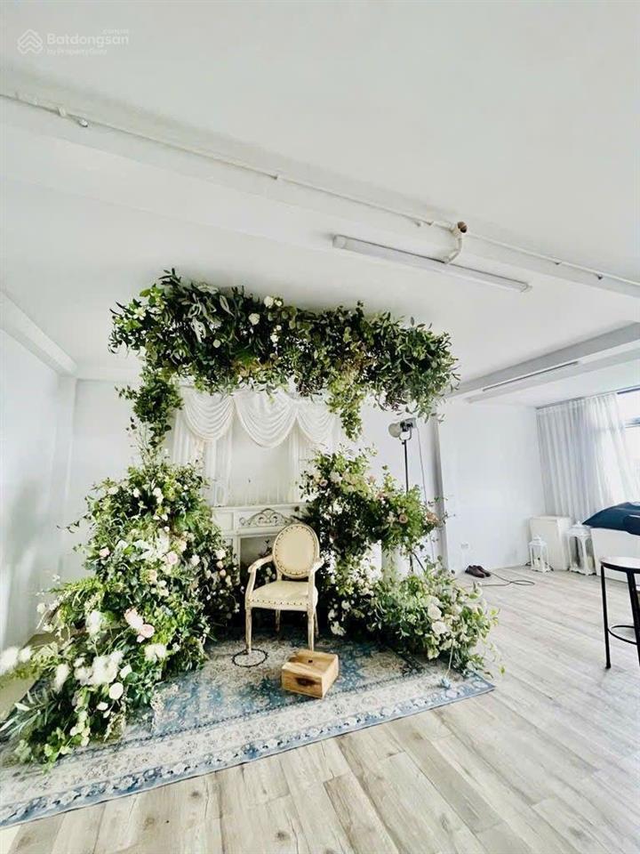 Mặt phố đặng tiến đông 7 tầng, phân lô ôtô tránh  mặt tiền 6,5m kinh doanh đỉnh  view công viên