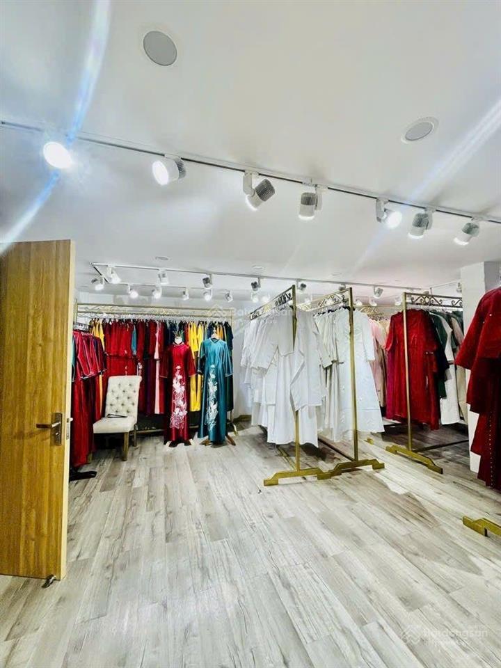 Mặt phố đặng tiến đông 7 tầng, phân lô ôtô tránh  mặt tiền 6,5m kinh doanh đỉnh  view công viên