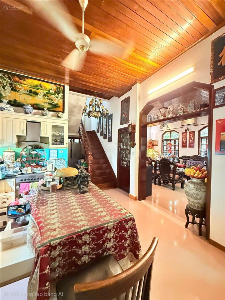 Mặt phố tây hồ diện tích to, mặt tiền rộng  lô góc 3 thoáng view tương lai nhà hát ngọc trai