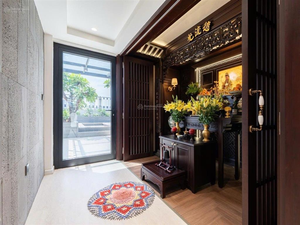 Hoàng cầu phân lô bộ công an 8 tầng bề thế hái ra tiền  lô góc 3 mặt thoáng