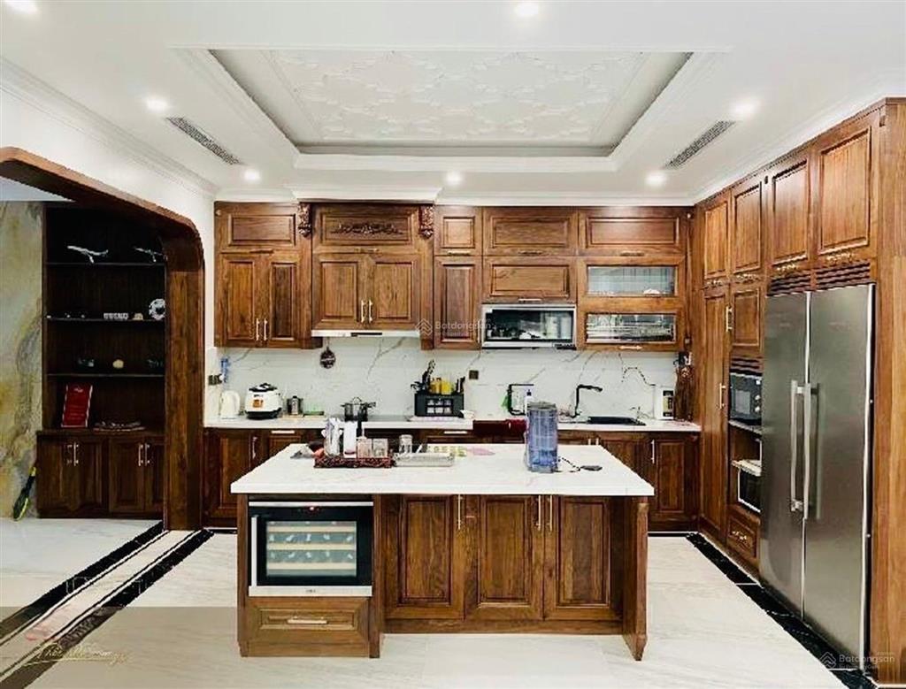 Siêu biệt thự vip ciputra đường đôi 4 làn xe có hầm riêng hiếm có khu vực