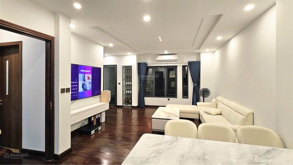 Trung liệt đống đa | ô tô vào nhà  3 bước ra phố 2 mặt thoáng full nội thất, giá tốt
