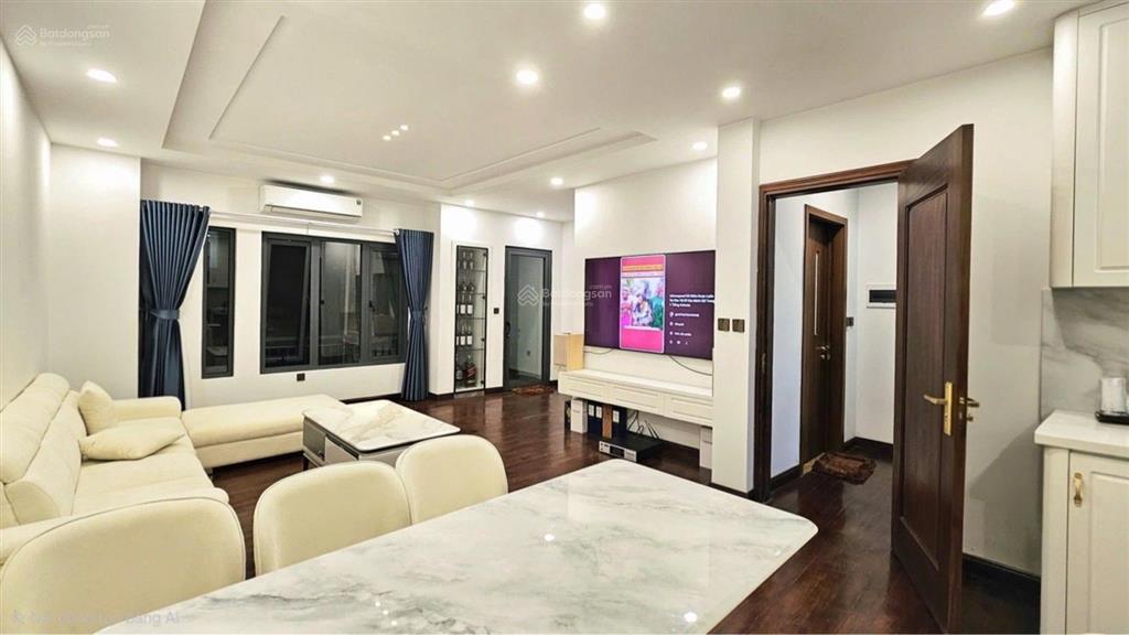 Trung liệt đống đa | ô tô vào nhà  3 bước ra phố 2 mặt thoáng full nội thất, giá tốt